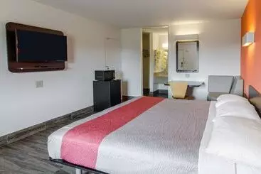 Motel 6 Staunton, Va