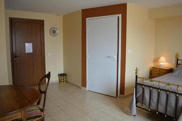 Hotel Restaurant Du Midi