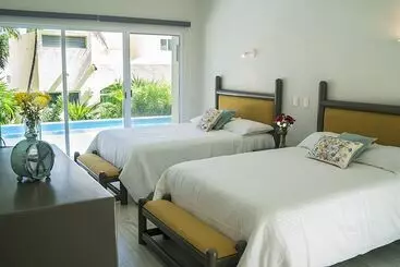 コテージ Casa Matuk 3 Refurnished Home Excelent For Family Retreat