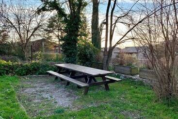 ツーリストアパートメント Apartaments Alzina