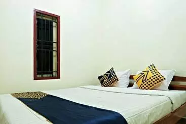هتل Spot On 2742 R5 Homestay