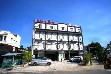 Hotel Collection O 2885 Hemra