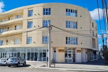 هتل آپارتمان Diez Apart