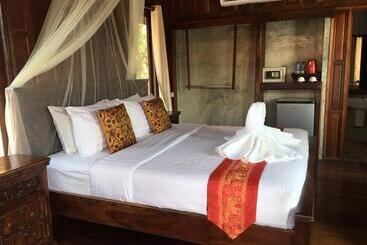 ホテル Tara Beach Resort Udonthani