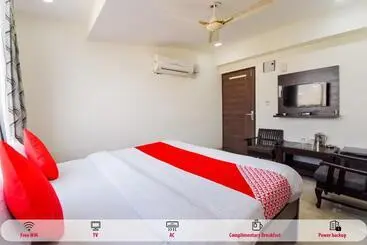 Hôtel O Aana Residency