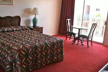 Royal Century Hotel At Lax