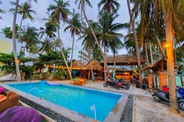 Hostel Ihome Backpacker Resort