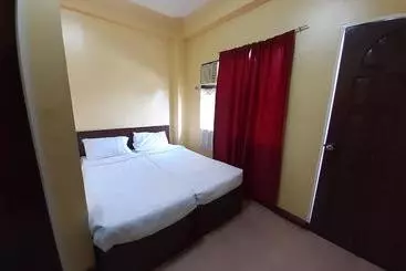 Hotel Oyo 254 Arrozal Pension House
