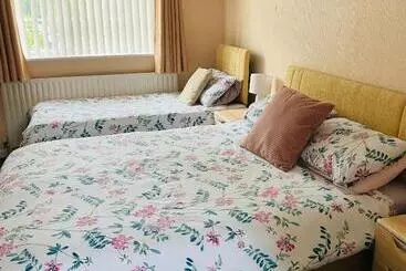 Aamiaismajoitus (B&B) The Mallards