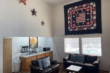 Szálloda Scenic Hills Inn