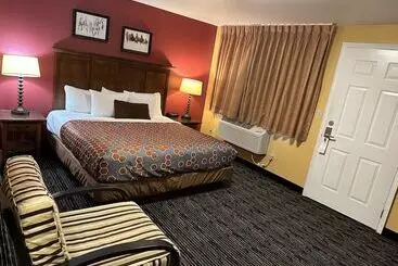 Royal Victorian Motel