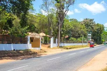 Hotel Dambulla Nature Resort