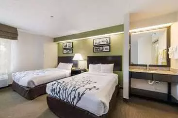 فندق Rodeway Inn