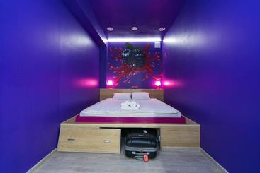 בית מלון כפרי Cinema House Hostel