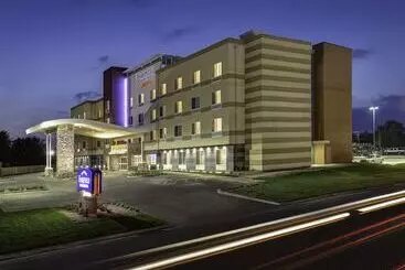 Hotelli Fairfield Inn & Suites Brooksville Suncoast Parkway