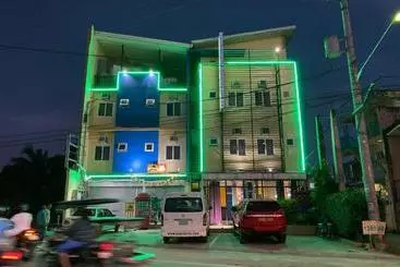 هتل Ranc Batangas