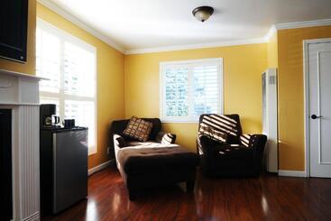 酒店 Sunset Inn Pacific Grove