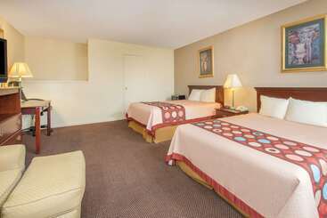 Motel Super 8 By Wyndham Centervillerichmond