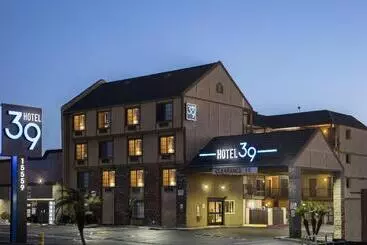 The Hotel 39