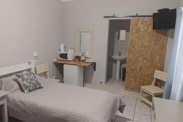 膳宿费 Larochelle Guesthouse