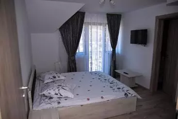 Pension New House