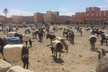 پانسیون Maison Bedouin Merzouga