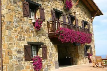 Eco Hotel Rural Lurdeia Adults Only