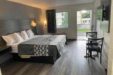 モーテル American Inn   Paducah