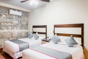 فندق Zapata  Y Plaza