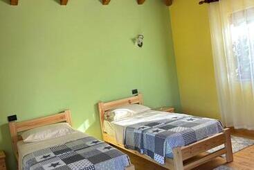 Hotel Hani I Leks Agroturizem