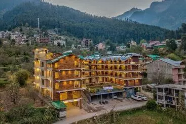 Hotel Snow Peak Retreat & Cottage