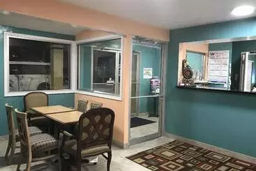 בית מלון כפרי Rodeway Inn Oxford