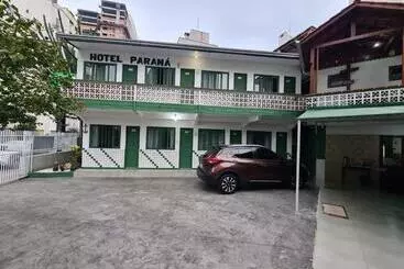 ペンション Paraná Bc