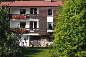 Majatalo Penzion U Sochoru
