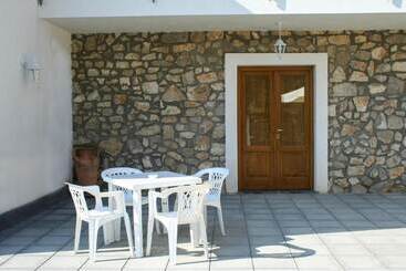 تختخواب و صبحانه Villa Prota