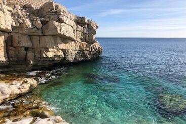 آپارتمانهای توریستها Le Mouton à 5 Pattes Aubagnecassisaix En Provence