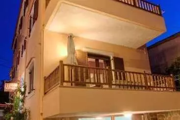 Tourist flats Pension Lucy