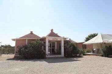 Hotelli Desert Banjara Camp By Oyo Rooms