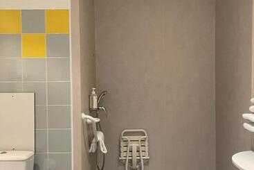 هتل Hôtel Restaurant D Application Lesdiguieres   Ecole Hôtelière