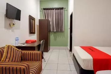 Reddoorz Syariah @ Hotel Wisma Indonesia Kendari