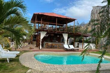 هتل Villa Mistika