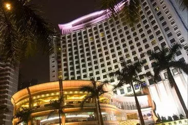 Harbourview Hotel & Resort