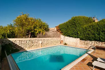 Hotel Villa León De Sineu