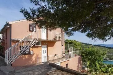 Apartments Nikica Primosten