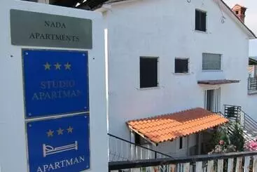 Turistihuoneistot Nada Apartments