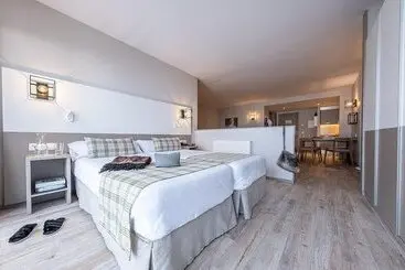 Apartamentos Caribou