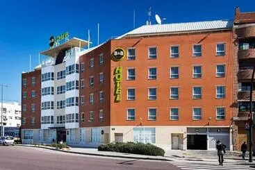 B&b Hotel Valencia Arena