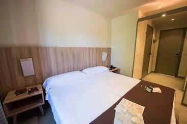 Albergue Monte do Gozo