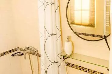 Bed and Breakfast Parkland Inn