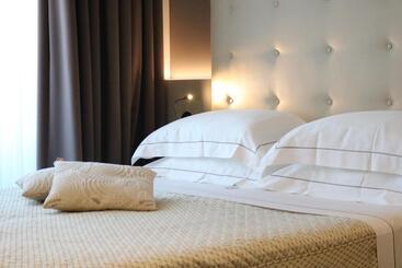 Majestic Beach Hotel & Wellness